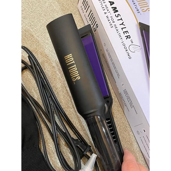 Hot Tools Pro Signature Steamstyler | Healthy-Looking Hair - Picture 6 of 7